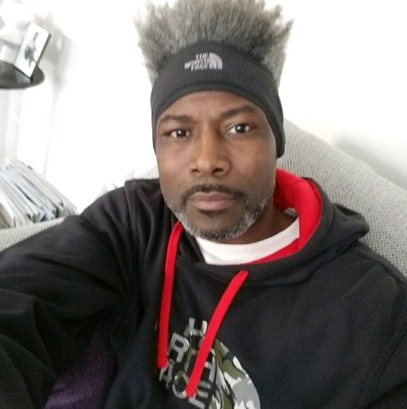 Meet your Posher, Carl - Picture 1 of 1